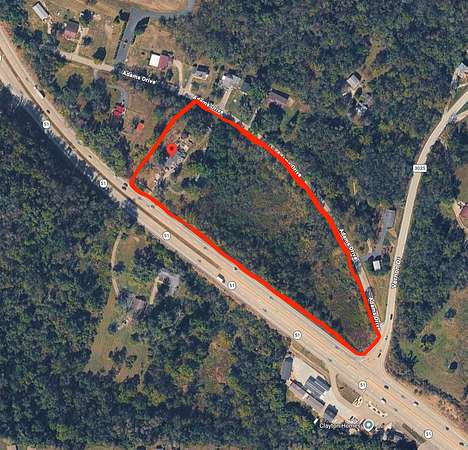 9.6 Acres of Land with Home for Sale in Belle Vernon, Pennsylvania