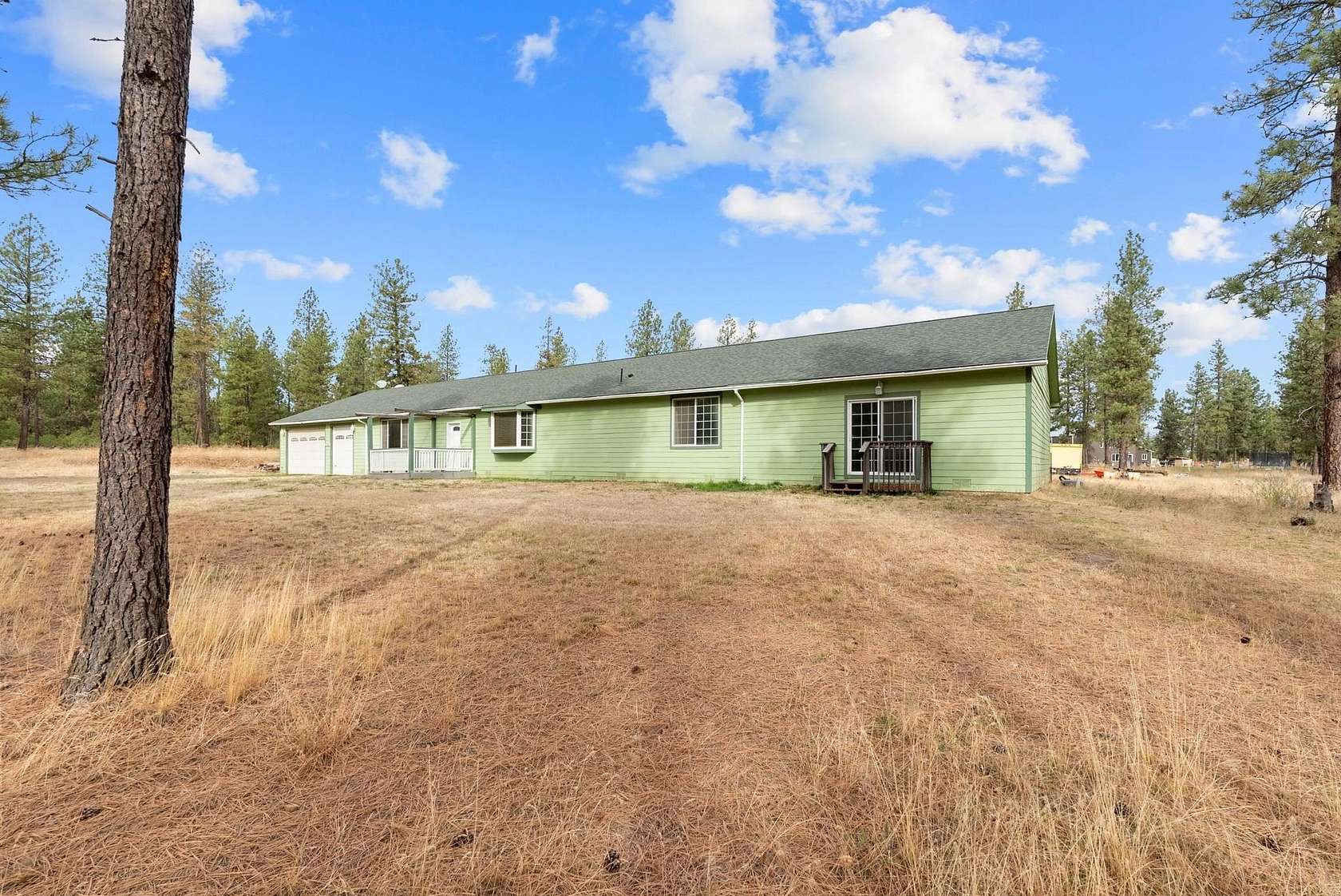 10 Acres of Land with Home for Sale in Cheney, Washington