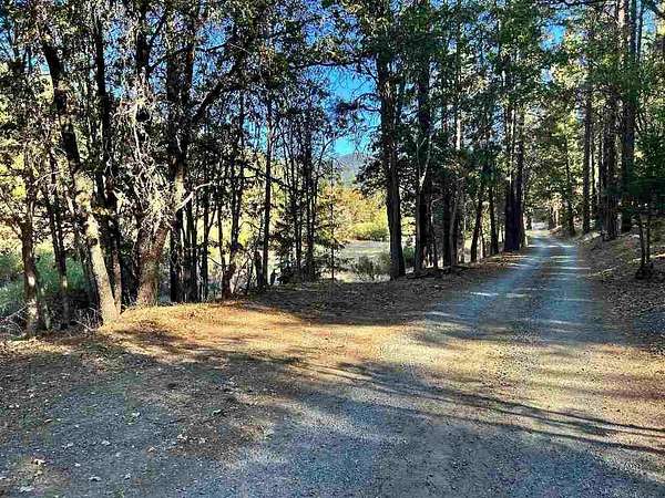15 Acres of Land for Sale in Fort Jones, California