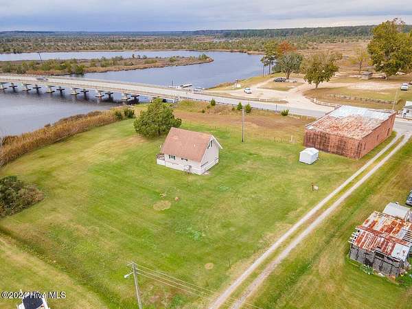 1.52 Acres of Improved Mixed-Use Land for Sale in Stella, North Carolina