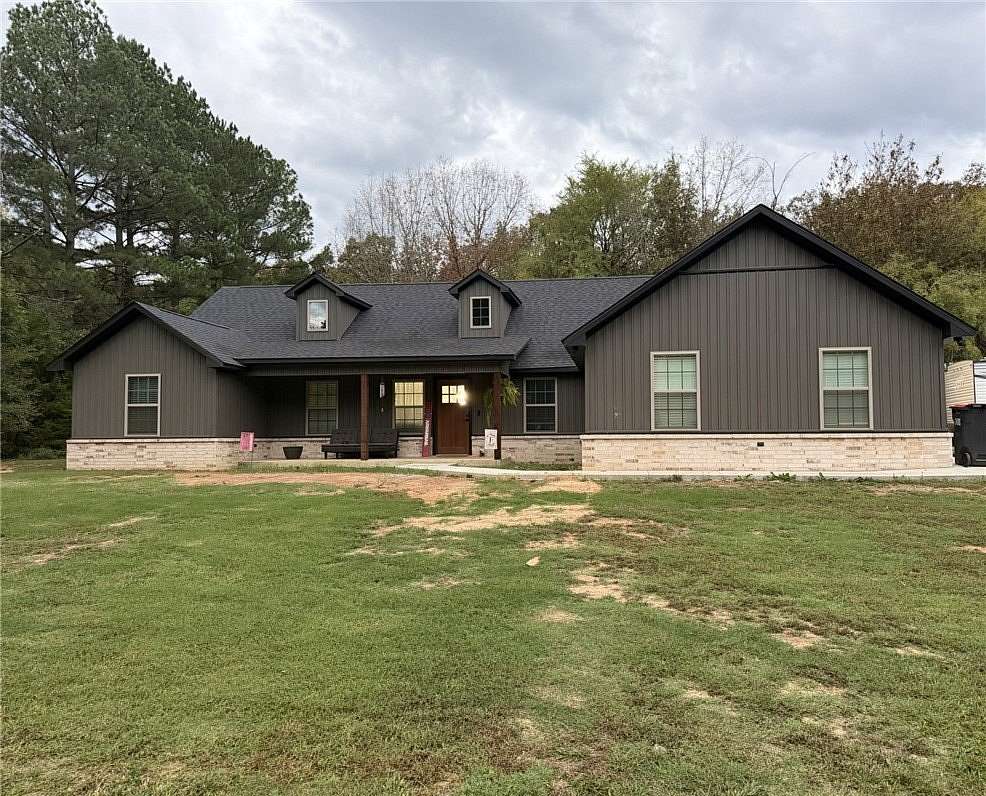2 Acres of Land with Home for Sale in Hackett, Arkansas