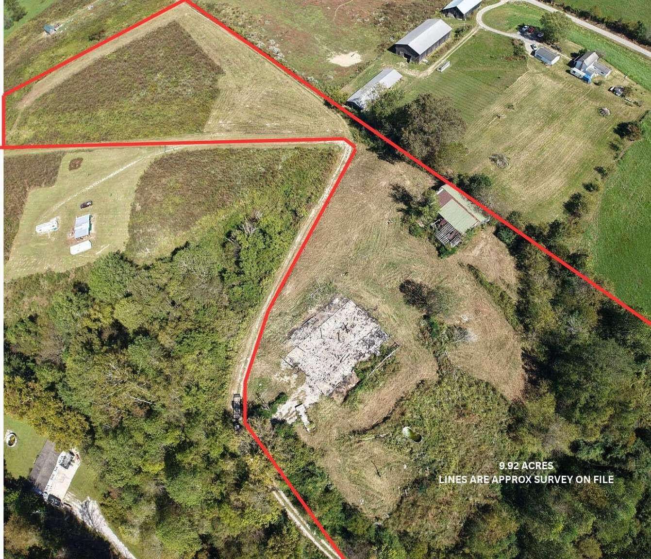 10 Acres of Residential Land for Sale in Manchester, Kentucky