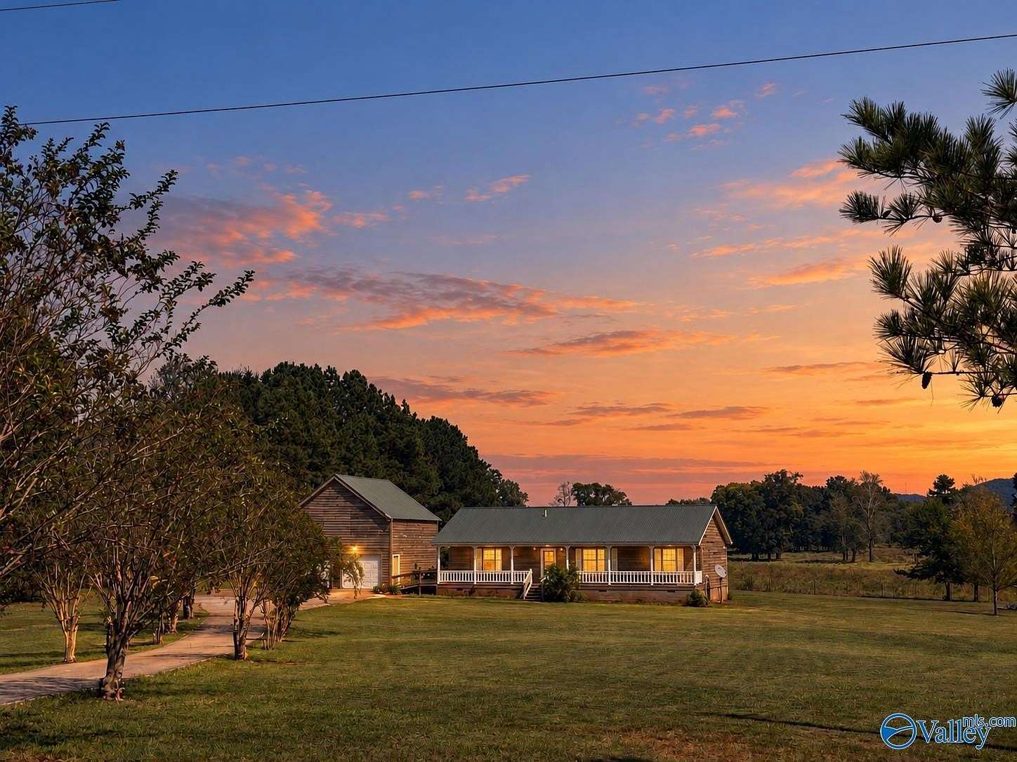 2 Acres of Land with Home for Sale in Gaylesville, Alabama