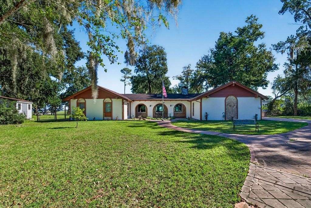 1.73 Acres of Land with Home for Sale in Fernandina Beach, Florida