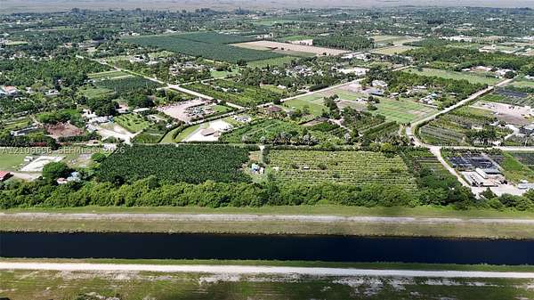 7 Acres of Land for Sale in Miami, Florida
