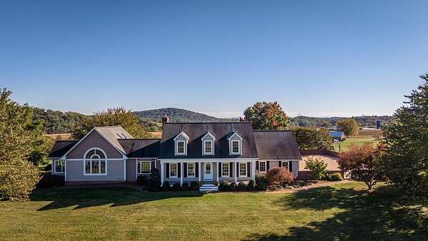 5 Acres of Land with Home for Sale in Bridgewater, Virginia