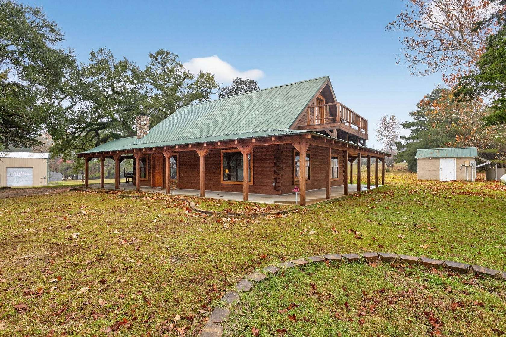 5.48 Acres of Improved Residential Land for Sale in Colmesneil, Texas