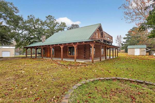 5.48 Acres of Improved Residential Land for Sale in Colmesneil, Texas