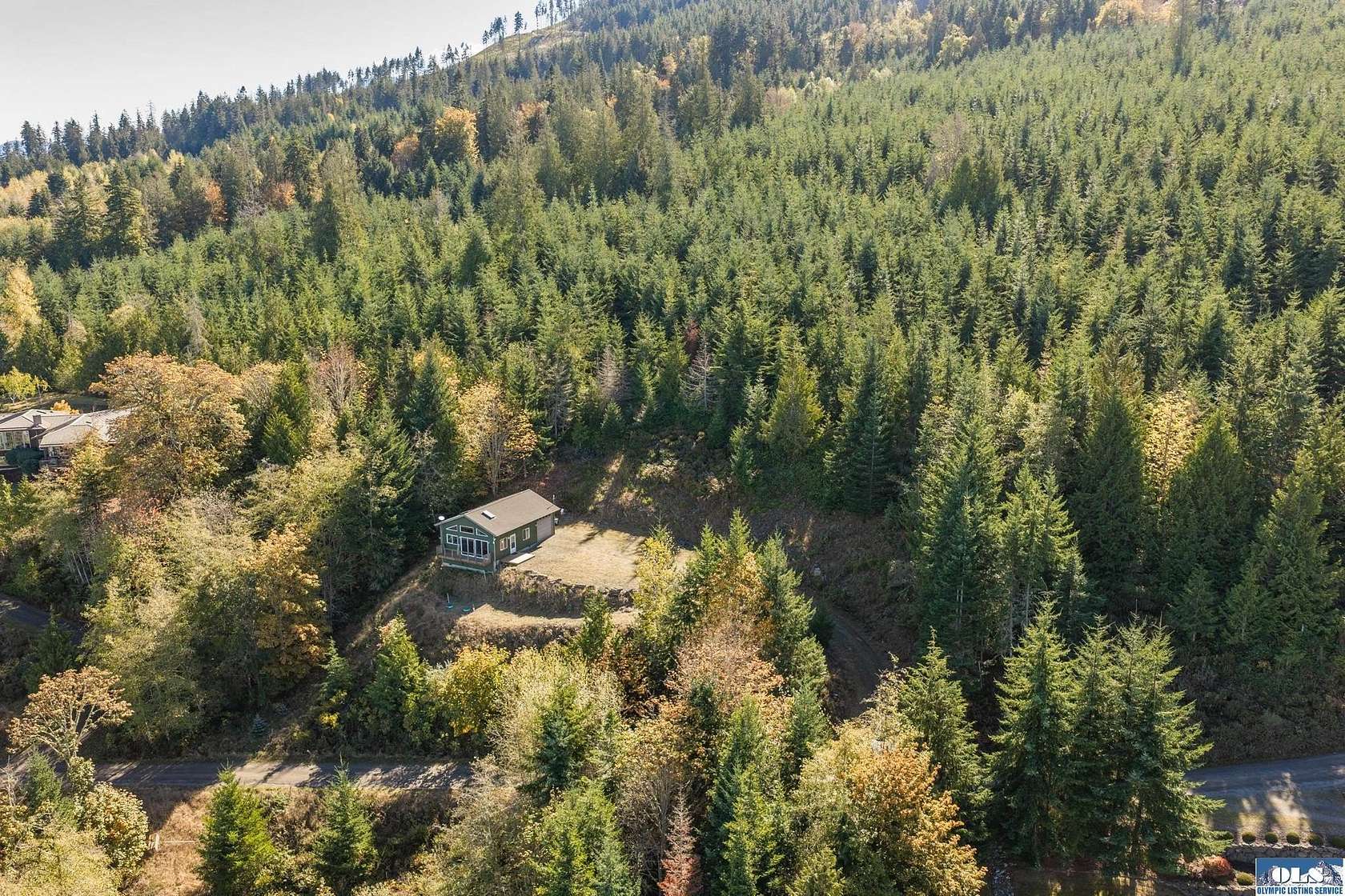 5 Acres of Land with Home for Sale in Port Angeles, Washington