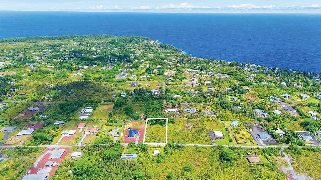 1 Acre of Land for Sale in Keaau, Hawaii