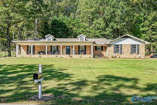 2.7 Acres of Land with Home for Sale in Decatur, Alabama