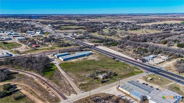 4.1 Acres of Mixed-Use Land for Sale in McGregor, Texas