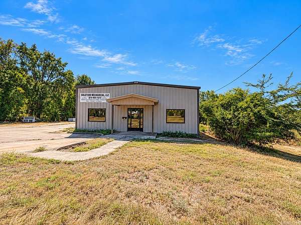 2.8 Acres of Improved Commercial Land for Sale in Arkadelphia, Arkansas