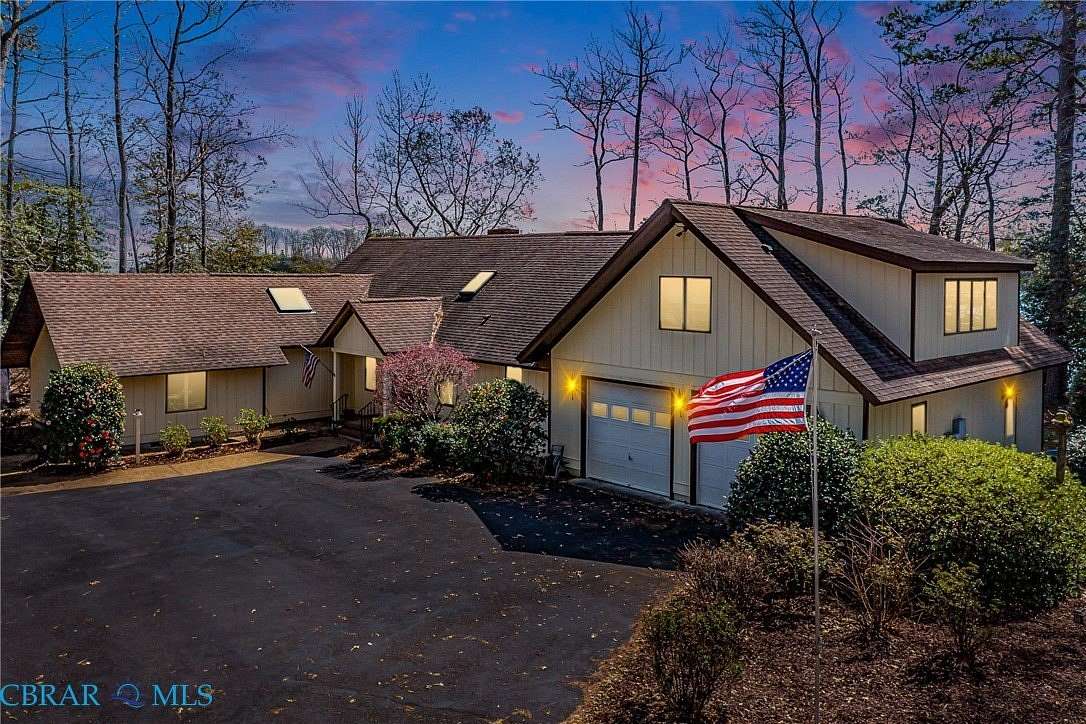 1.55 Acres of Land with Home for Sale in Wicomico Church, Virginia