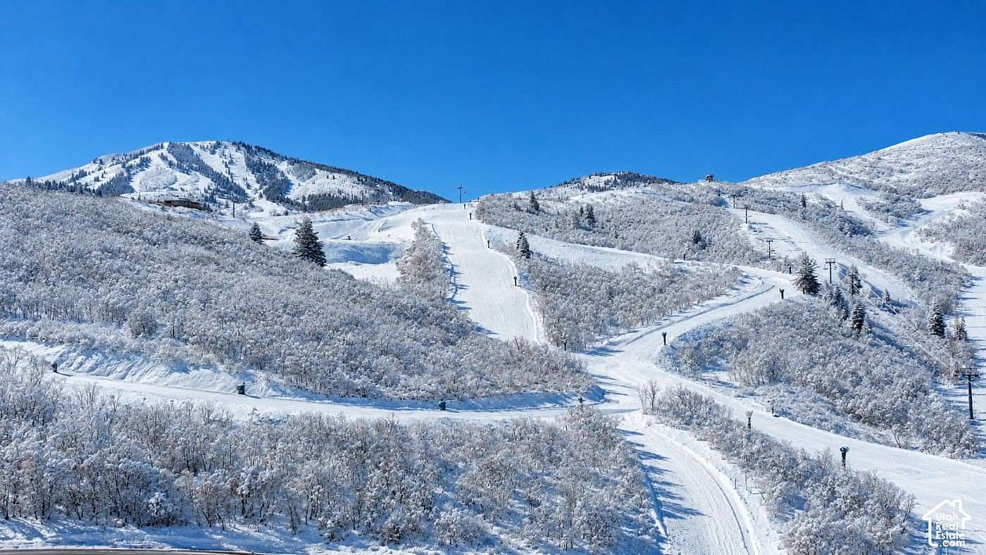 0.84 Acres of Residential Land for Sale in Park City, Utah