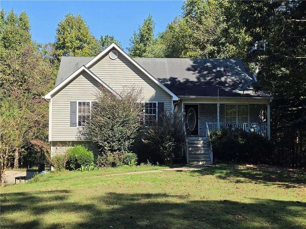 1.62 Acres of Land with Home for Sale in Temple, Georgia