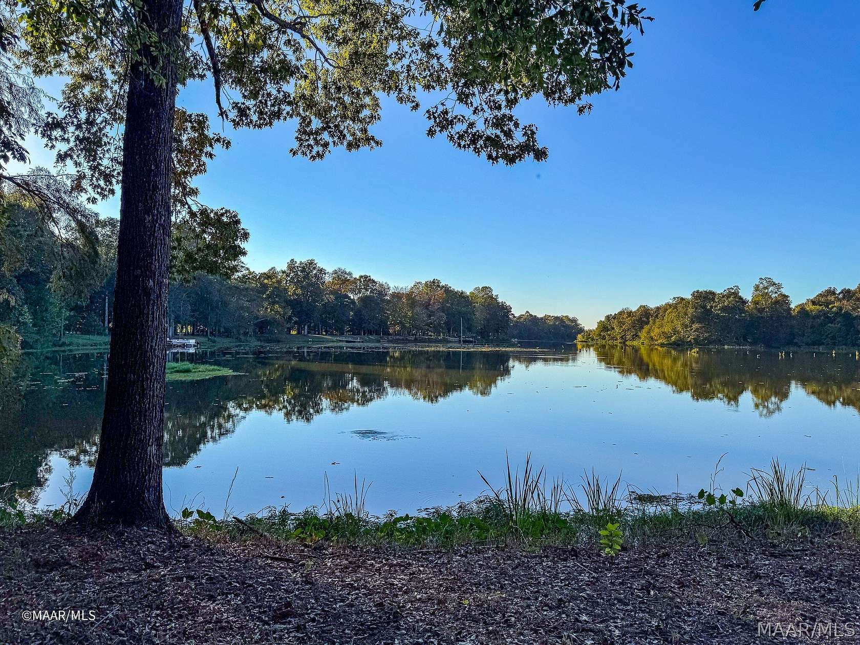 1.1 Acres of Residential Land for Sale in Akron, Alabama