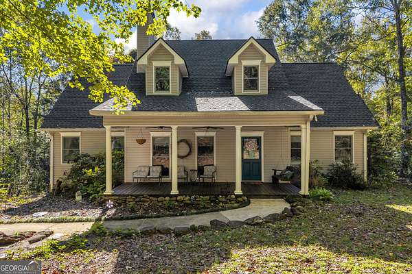 2.59 Acres of Land with Home for Sale in Clarkesville, Georgia