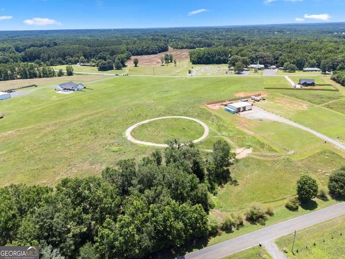 4 Acres of Residential Land for Sale in Hull, Georgia