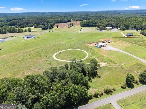 4 Acres of Residential Land for Sale in Hull, Georgia