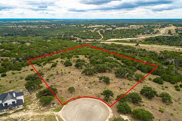 10 Acres of Land for Sale in Kerrville, Texas