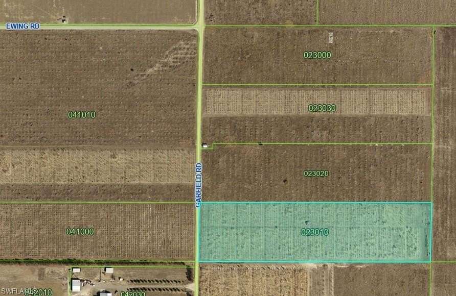 10 Acres of Agricultural Land for Sale in Fort Meade, Florida