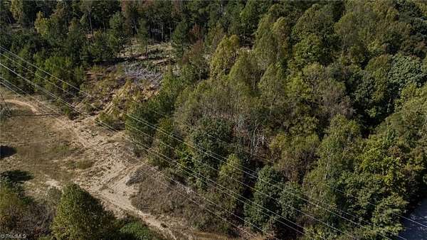 0.95 Acres of Residential Land for Sale in Thomasville, North Carolina