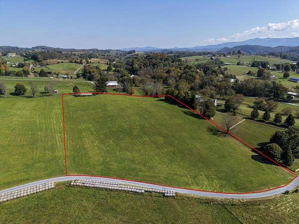 5.66 Acres of Residential Land for Sale in Glade Spring, Virginia