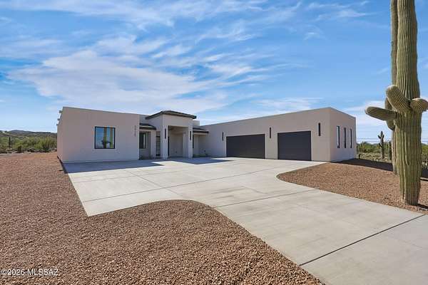 3.44 Acres of Land with Home for Sale in Tucson, Arizona
