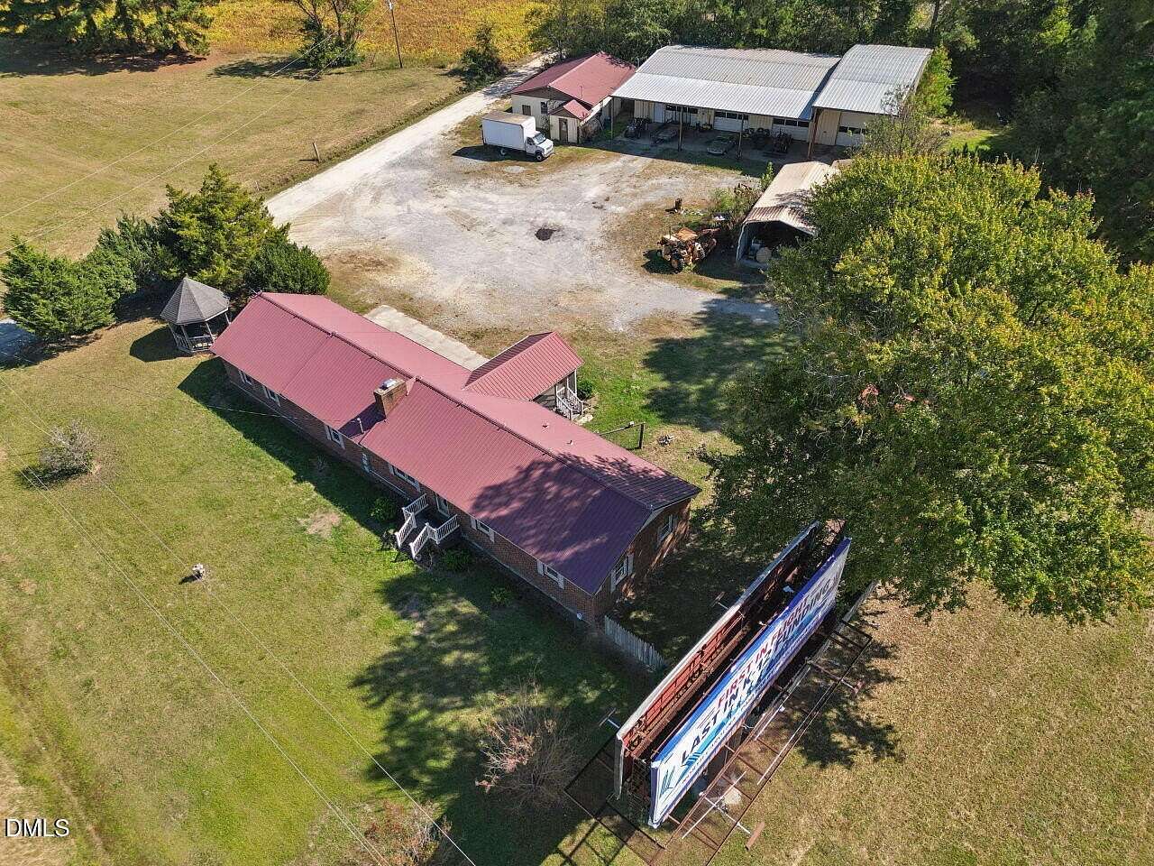 1.6 Acres of Improved Mixed-Use Land for Sale in Dunn, North Carolina
