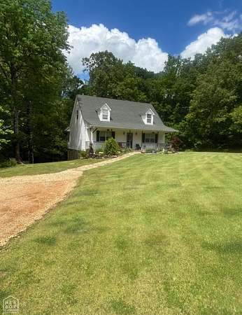 6.22 Acres of Land with Home for Sale in Jonesboro, Arkansas