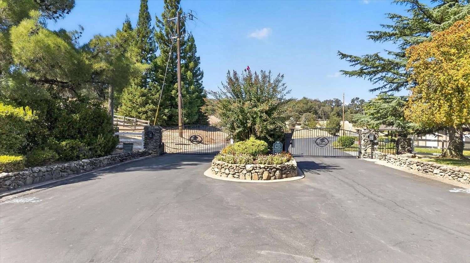 7.68 Acres of Land for Sale in Placerville, California