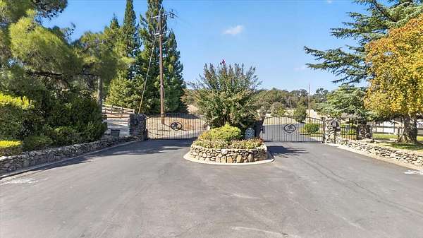8 Acres of Land for Sale in Placerville, California