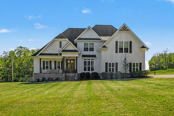 6.78 Acres of Land with Home for Sale in Lebanon, Tennessee