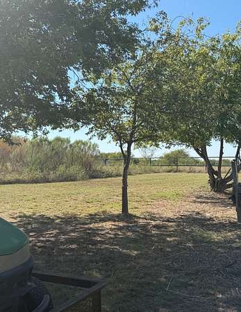 1 Acre of Residential Land for Sale in Joshua, Texas