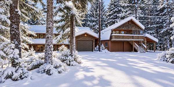 2.1 Acres of Land with Home for Sale in Government Camp, Oregon