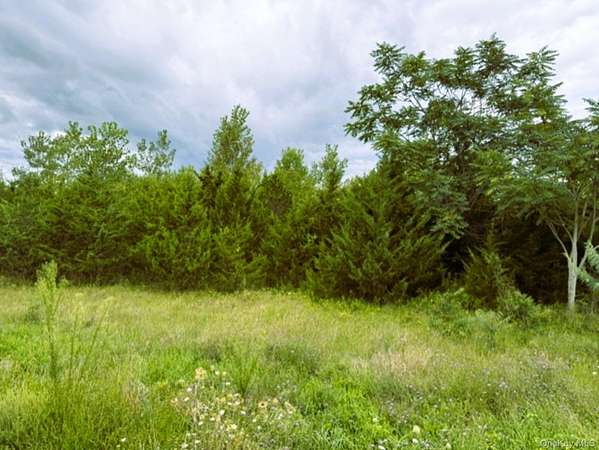 4.8 Acres of Mixed-Use Land for Sale in Hudson, New York