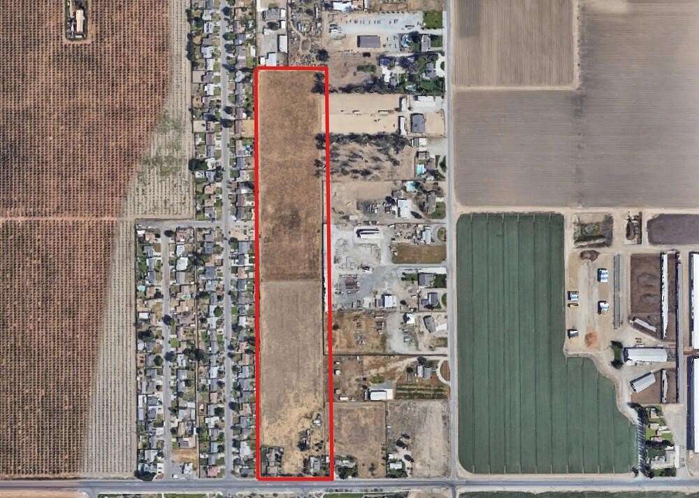 15.8 Acres of Land with Home for Sale in Tulare, California
