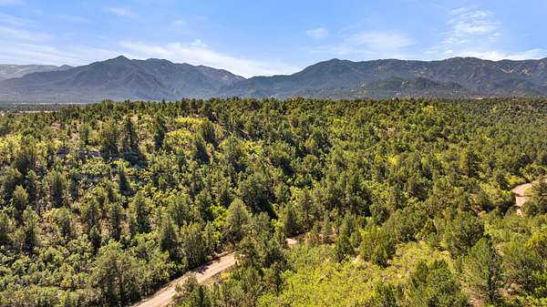 35 Acres of Land for Sale in Florence, Colorado