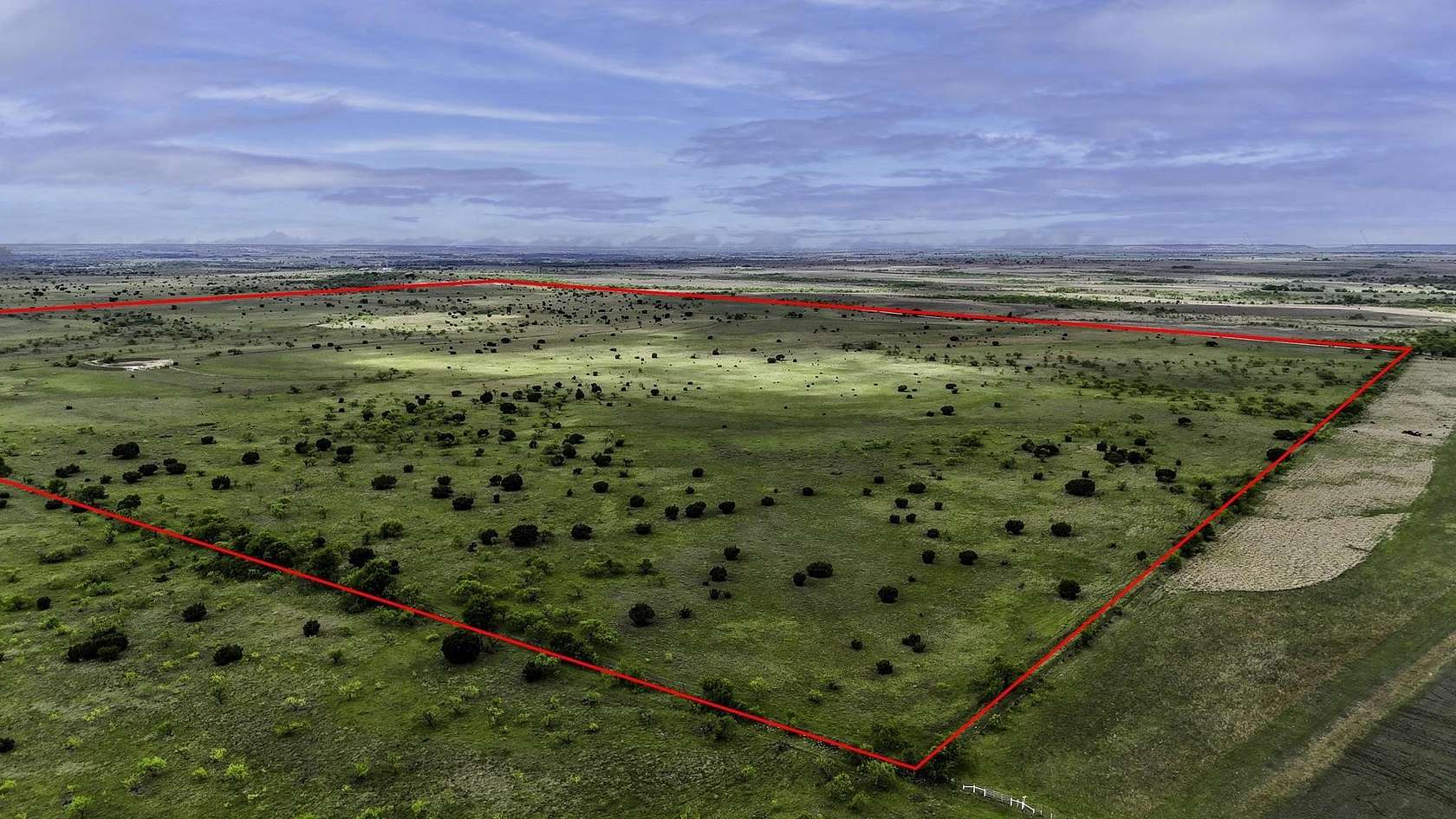 225 Acres of Agricultural Land for Sale in Hamilton, Texas