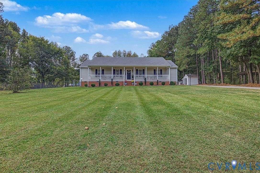 3.13 Acres of Land with Home for Sale in Dinwiddie, Virginia