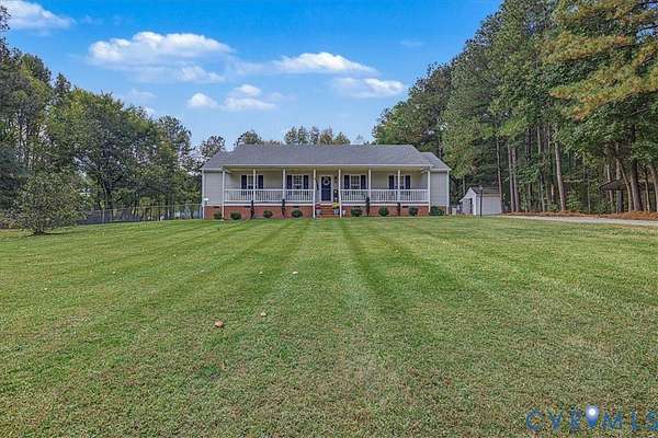 3.13 Acres of Land with Home for Sale in Dinwiddie, Virginia