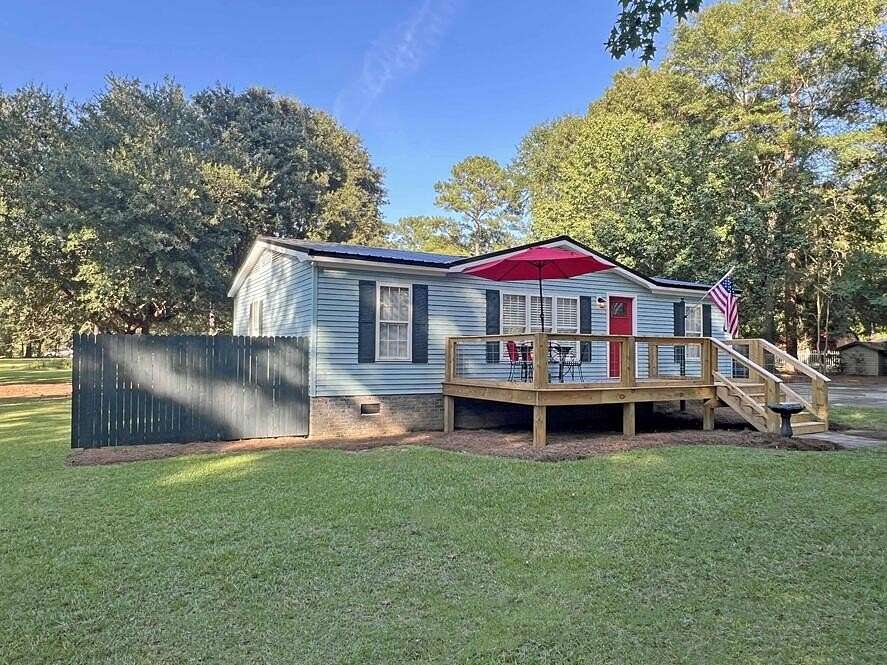 1.64 Acres of Land with Home for Sale in Manning, South Carolina