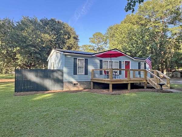 1.64 Acres of Land with Home for Sale in Manning, South Carolina