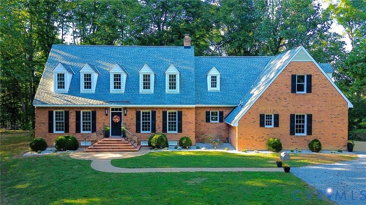 12.5 Acres of Land with Home for Sale in Hanover, Virginia