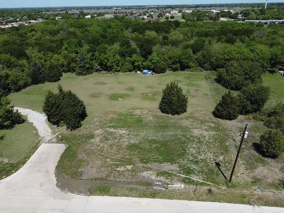 1 Acre of Land for Sale in Hackberry, Texas