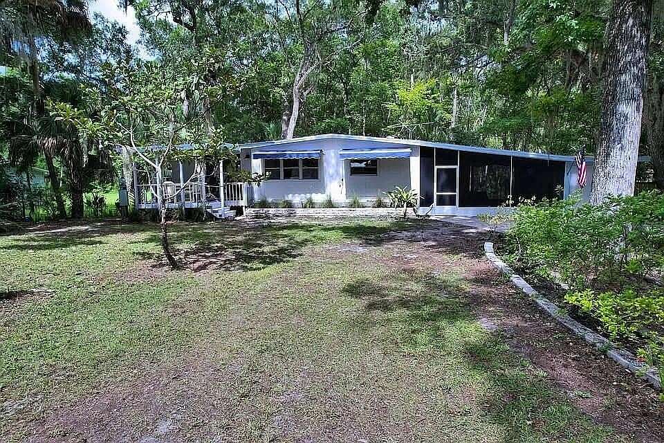 2 Acres of Land with Home for Sale in Crystal River, Florida