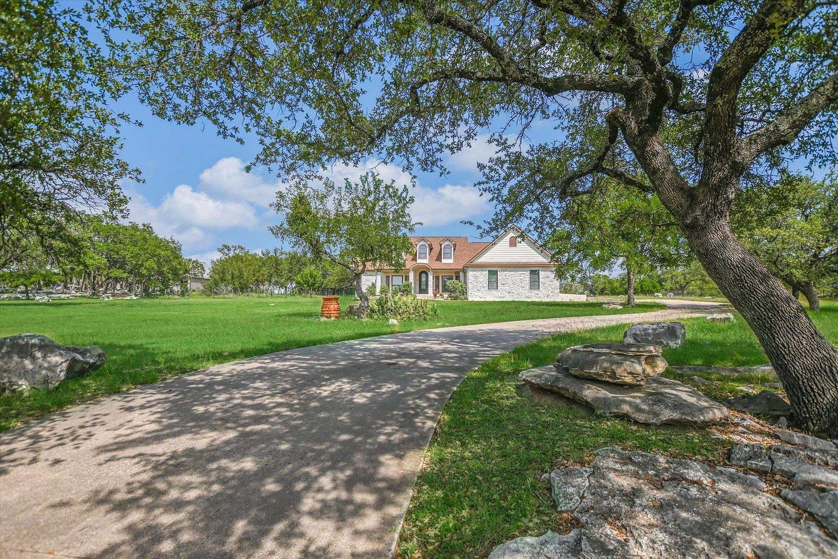3.52 Acres of Land with Home for Sale in Spicewood, Texas