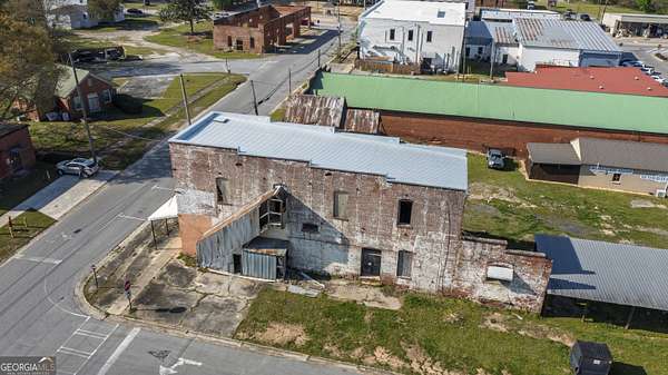 1.63 Acres of Improved Mixed-Use Land for Sale in Woodbury, Georgia