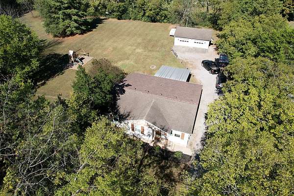 1.7 Acres of Land with Home for Sale in Christiana, Tennessee